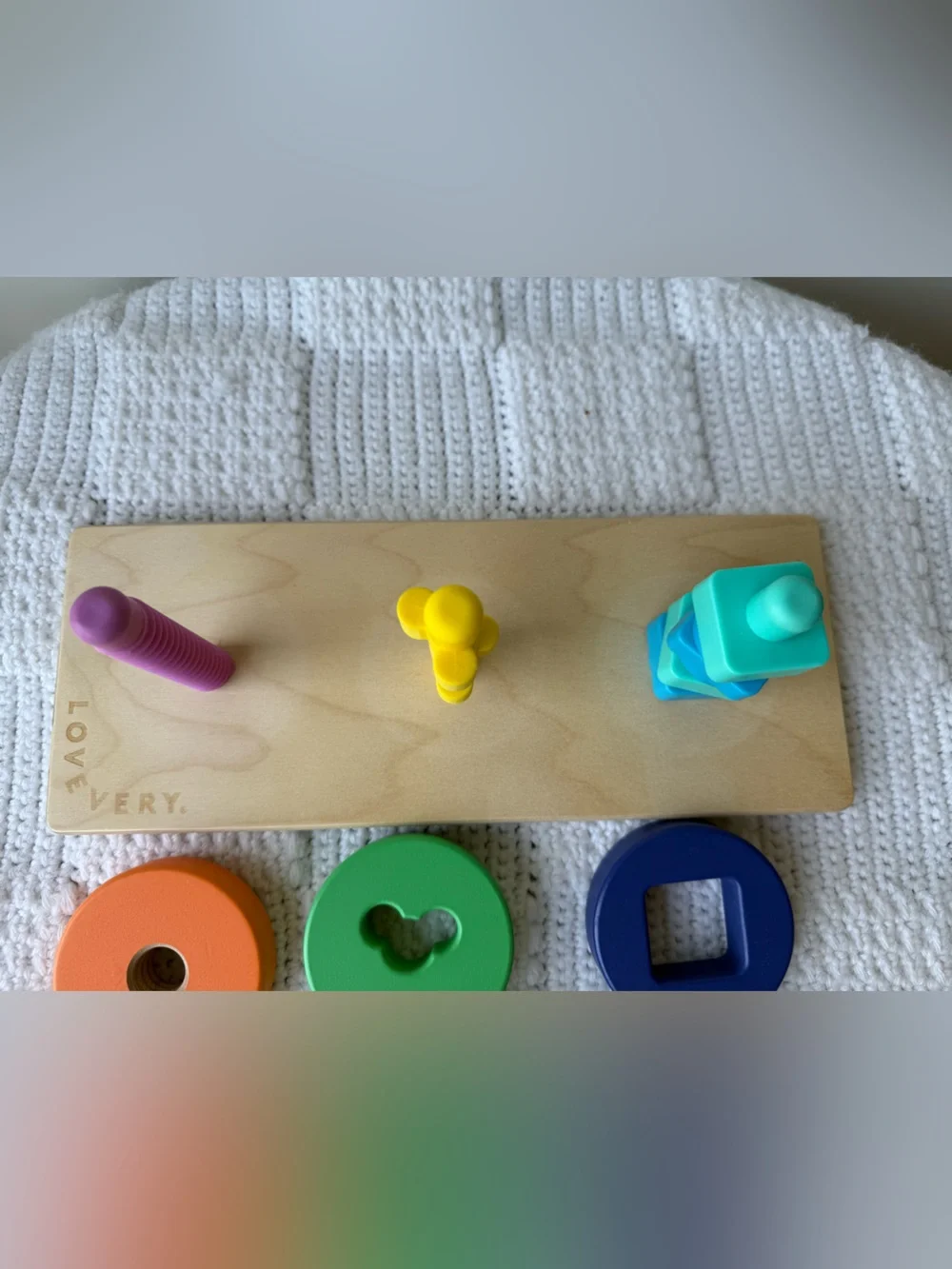 Lovevery Twist & Pivot Pattern Puzzle